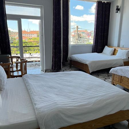 Hotel Minh Trang à Đà Lạt Extérieur photo