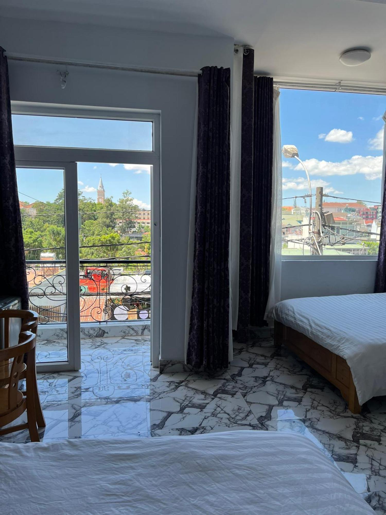 Hotel Minh Trang à Đà Lạt Extérieur photo